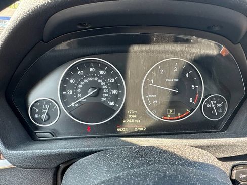 Used 2014 BMW 328d xDrive Sedan AWD/4WD image 10