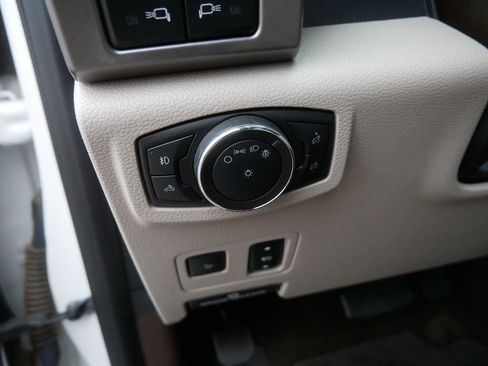 Used 2018 Ford F250 Limited w/ FX4 Off-Road Package image 17