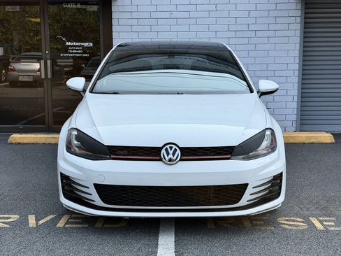 Used 2015 Volkswagen GTI SE w/ Lighting Package (SEL) FWD image 2