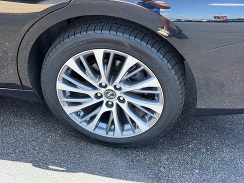 Used 2021 Lexus ES 250 w/ Premium Package AWD/4WD image 7