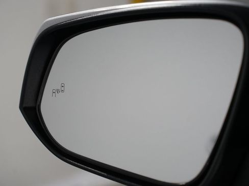 Certified 2025 Toyota RAV4 XLE FWD image 26