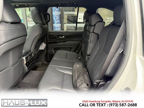 Used 2025 Lexus LX 600 4WD w/ Accessory Package (2T) image 16