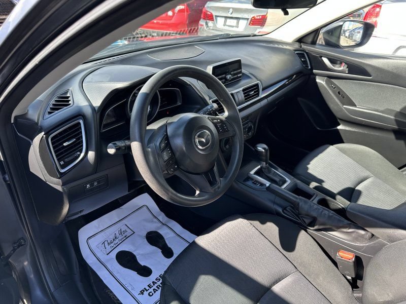 Used 2014 MAZDA MAZDA3 i Sport FWD image 23