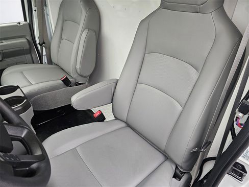 New 2026 Ford E-350 and Econoline 350 Super Duty w/ Power Equipment Group image 28