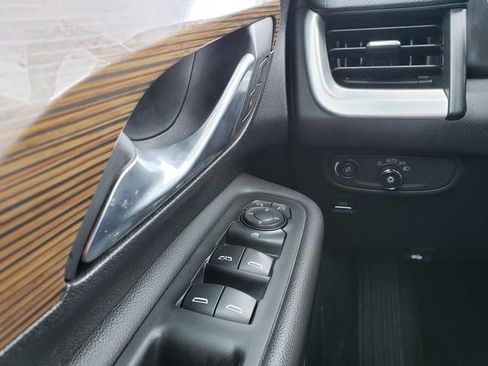 Used 2020 GMC Terrain SLE w/ Driver Convenience Package AWD/4WD image 26