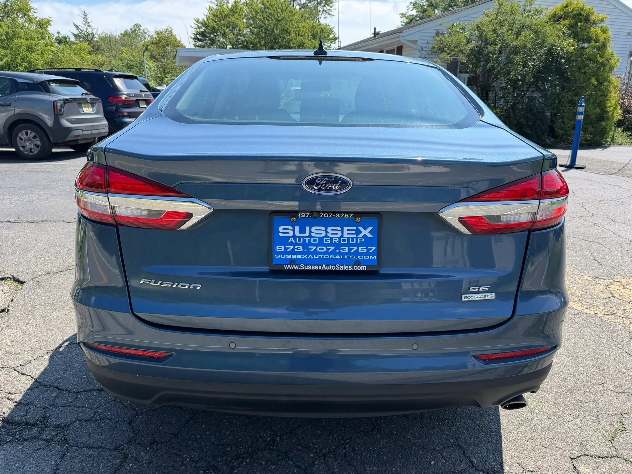Used 2019 Ford Fusion SE FWD image 5