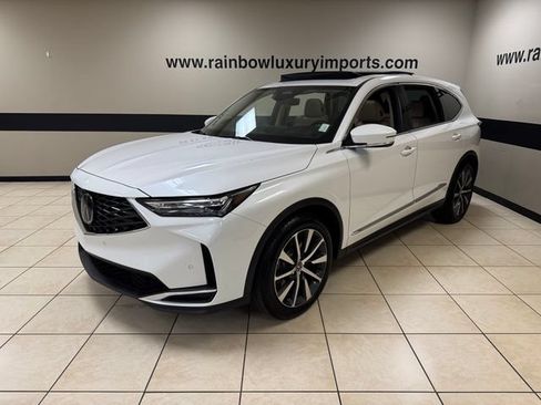 Used 2025 Acura MDX FWD w/ Technology Package image 3