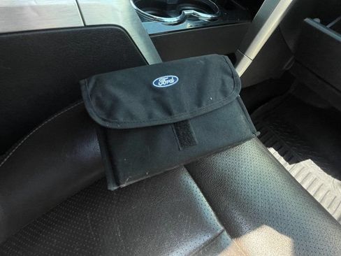 Used 2011 Ford F150 Platinum AWD/4WD image 21