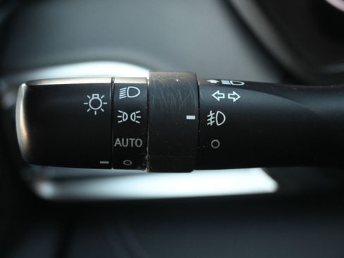 Used 2025 Subaru Outback Touring XT image 29