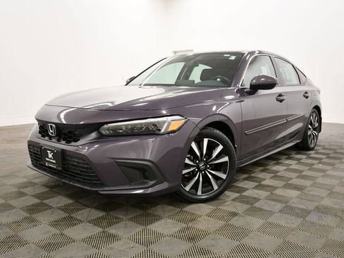Used 2023 Honda Civic EX-L image 2