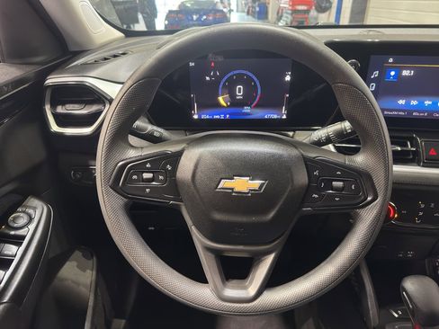 Used 2025 Chevrolet TrailBlazer LT image 21