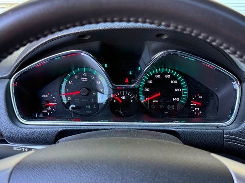 Used 2013 Chevrolet Traverse LT image 27