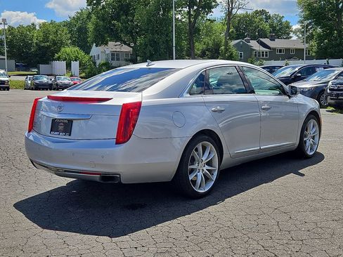 Used 2013 Cadillac XTS Premium FWD image 5