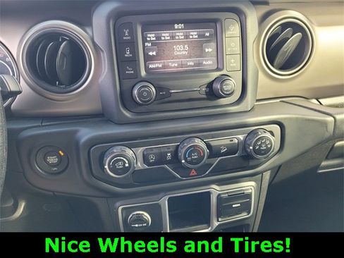 Certified 2018 Jeep Wrangler Unlimited Sport image 22