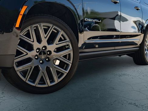 New 2026 GMC Yukon XL Denali Ultimate w/ LPO, Floor Liner Package AWD/4WD image 2