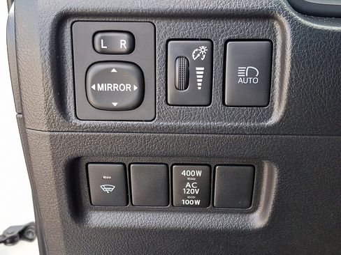 Certified 2020 Toyota 4Runner SR5 Premium w/ Moonroof Package image 27