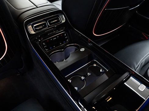 Used 2023 Mercedes-Benz Maybach S 680 4MATIC image 25