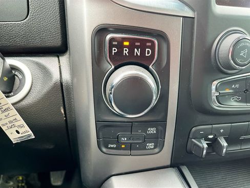 Used 2023 RAM 1500 Classic SLT w/ Trailer & Traction Group AWD/4WD image 17