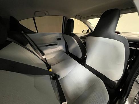 Used 2014 Toyota Prius C One FWD image 12