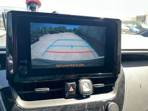 Used 2024 Toyota Corolla SE FWD image 8