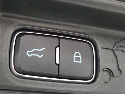 Certified 2022 Ford Explorer ST w/ Equipment Group 401A image 19