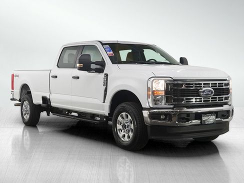 Used 2024 Ford F250 XLT image 7