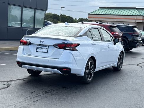 New 2025 Nissan Versa SR w/ Trunk Package image 3