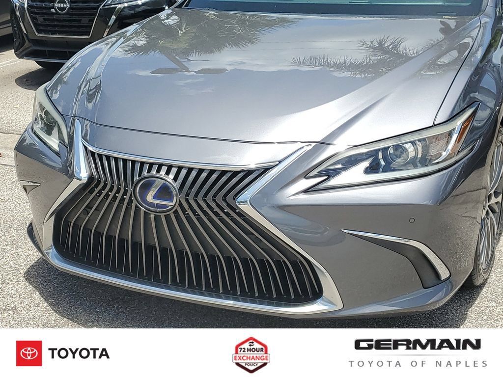 Used 2020 Lexus ES 300h w/ Premium Package FWD image 15