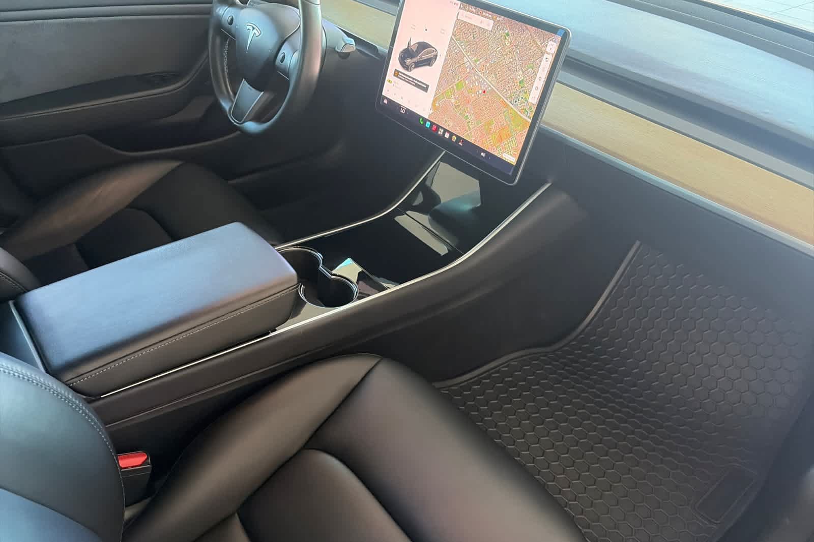 Used 2019 Tesla Model 3 RWD image 16