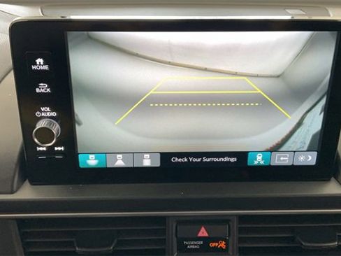 Certified 2023 Honda Pilot EX-L image 5