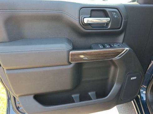 Used 2021 Chevrolet Silverado 1500 RST w/ All Star Edition Plus AWD/4WD image 9