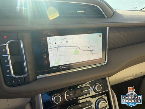 Used 2023 GMC Yukon XL Denali w/ Denali Reserve Package RWD image 6