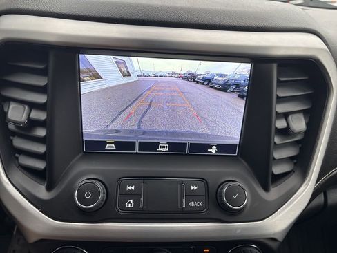 Certified 2023 GMC Acadia SLE w/ Driver Convenience Package image 31