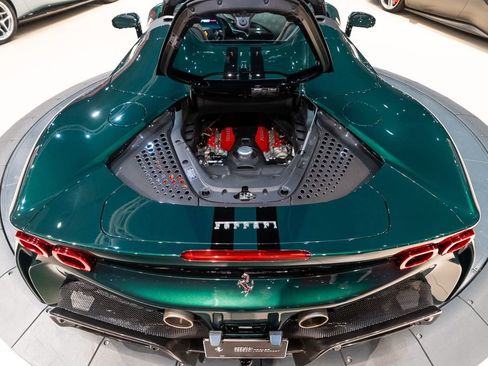 Certified 2022 Ferrari SF90 Spider AWD/4WD image 18