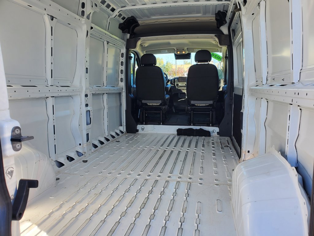 Used 2026 RAM ProMaster 2500 w/ Convenience Group FWD image 6