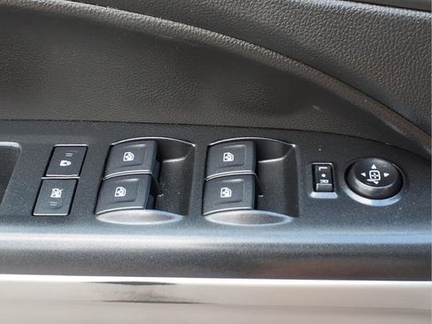 Used 2021 Chevrolet Colorado ZR2 w/ ZR2 Midnight Special Edition AWD/4WD image 22