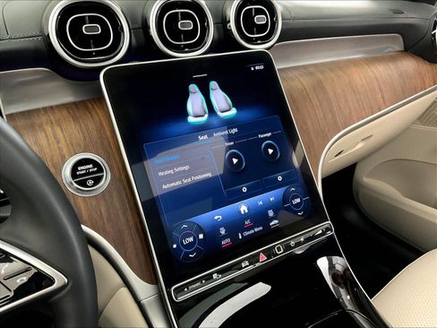 Certified 2024 Mercedes-Benz GLC 300 4MATIC image 15