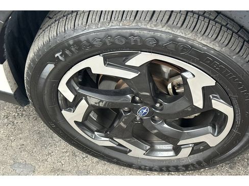 Used 2021 Subaru Crosstrek 2.5i Limited w/ Moonroof Package 2 AWD/4WD image 4