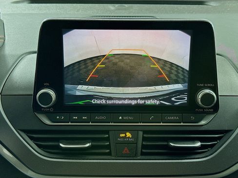 Used 2023 Nissan Altima 2.5 SR image 21