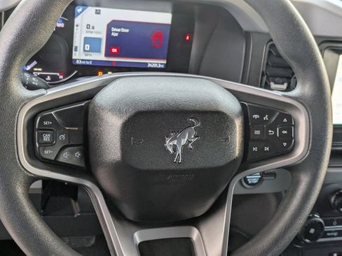 Used 2022 Ford Bronco 2-Door image 16