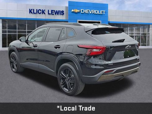Used 2024 Chevrolet Trax ACTIV w/ Driver Confidence Package FWD image 5