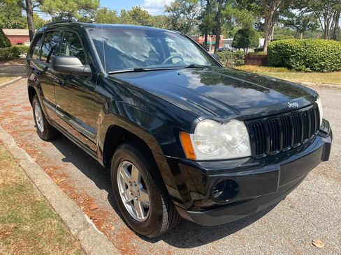 Used 2007 Jeep Grand Cherokee Laredo RWD image 7