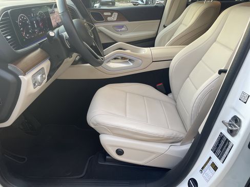 Certified 2025 Mercedes-Benz GLE 350 4MATIC image 19