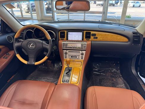 Used 2004 Lexus SC 430 Convertible RWD image 23