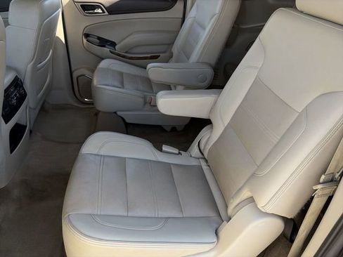 Used 2015 GMC Yukon XL Denali AWD/4WD image 19