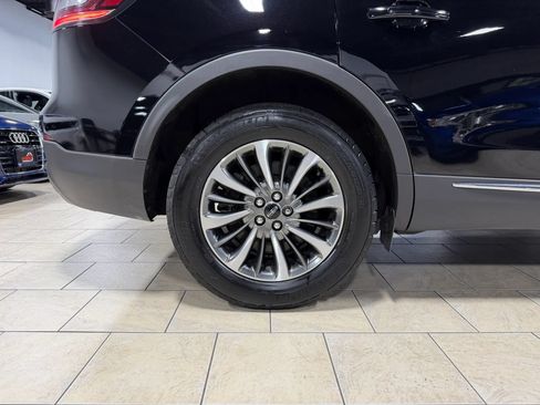 Used 2023 Lincoln Nautilus AWD w/ Premium Package image 37