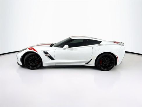 Used 2018 Chevrolet Corvette Grand Sport RWD image 9