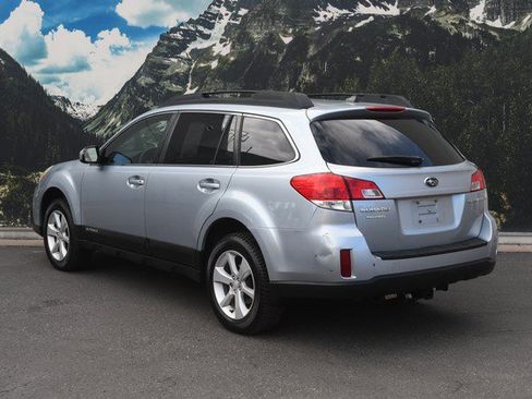 Used 2014 Subaru Outback 2.5i Premium w/ Popular Package #1B AWD/4WD image 9