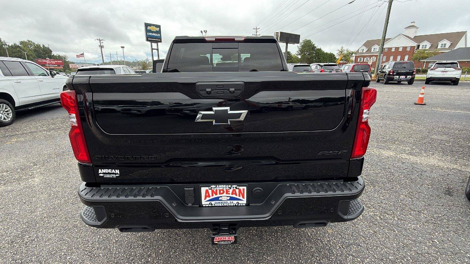 New 2026 Chevrolet Silverado 1500 RST w/ RST All Star Premium Package AWD/4WD image 9