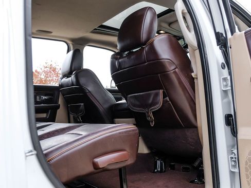 Used 2015 RAM 3500 Laramie Longhorn AWD/4WD image 43